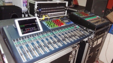 digital mixers, audio interface and studio equipment  photo1