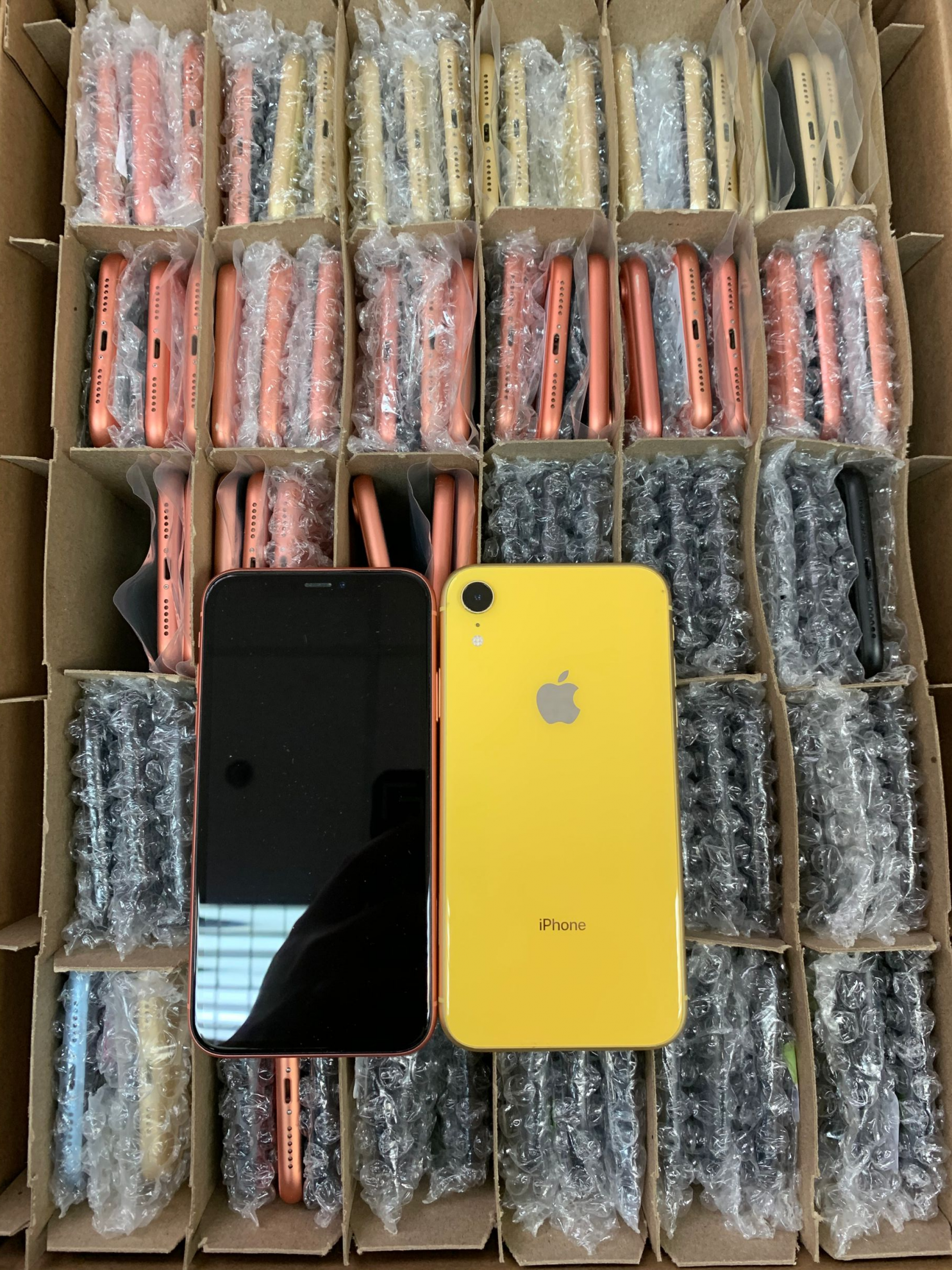 Refurbished Apple iPhone XR 128GB Yellow Wholesale
