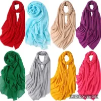 PASHMINAS XXL € 1,80. GLATT