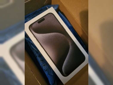 We sell wholesale mobile phone at lower price.photo1