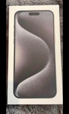 Tout nouvel iPhone 15 Pro Max 1 To.photo1