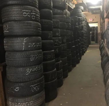 RUN-FLAT and NORMAL tyre, 4×4 tyres, photo1