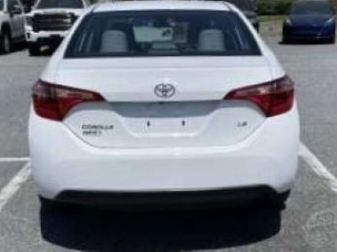 I would like to sell my 2019 Toyota Corolla LEphoto1