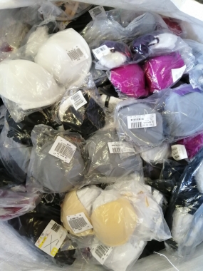 Stock reggiseni lascanaphoto1
