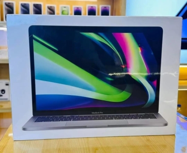 MACBOOK PRO M1 Pro Chip 512 SSD 16GB Ram 16 INCH 20% Discount offerphoto1