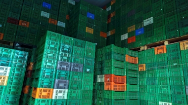 LOTE DE CAJAS DE PLASTICO 50X30X21photo1