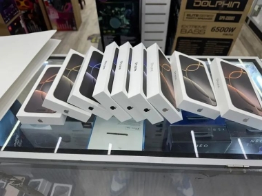 Neuf, Apple iPhone 16 Pro Max, iPhone 16 Pro, iPhone 16, iPhone 15 Pro Max, iPhone 15, iPhone 15photo1