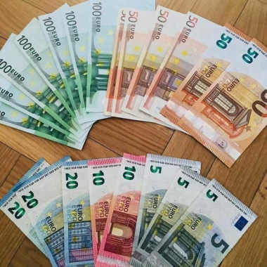 Urgent Loan Is Here For Everybody In Need Contact Usphoto1