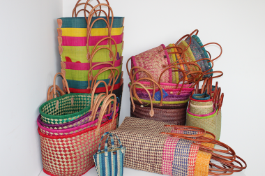 BOLSOS/CAPAZOS HECHOS A MANO photo1