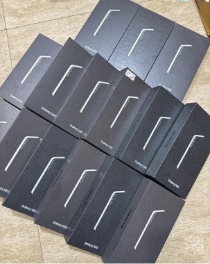 WWW.PHOTVPC.COM: Samsung S25, Samsung S24, iPhone 17 Pro, iPhone 16 Pro, PS5photo1
