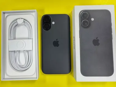 Apple iPhone 16 5G, 512 Go - État de qualité A/https://www.arstelmachspolkajawna.com/photo1