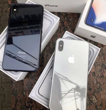 USED (GRADE A ) APPLE IPHONE XS  64GB 4G LTE GSM/CDMA UNLOCKEDphoto1